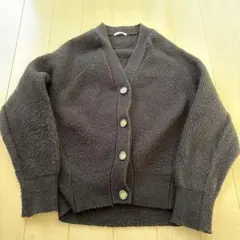 GU ブラック Vネックニットカーディガン