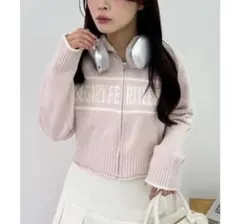 one after another NICE CLAUP、ジップアップロゴニット