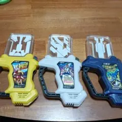 Item thumbnail for item 0dfe5cee-9fbd-4b6d-b3f1-5a902ca38d5a