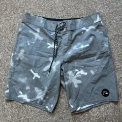 Quiksilver ボードショーツ 水着　グレー迷彩　サイズ32