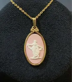 WEDGWOOD ピンク カメオ ペンダントトップネックレス41cm刻印有りのサムネイル