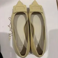 Launa lea ポインテッドトゥ パンプス イエロー 23.0cmのサムネイル