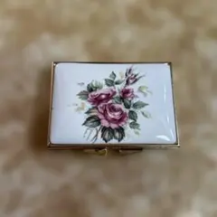 Item thumbnail for item 0241c85c-cb52-4471-ae54-d06906369ae6