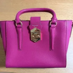 【新品】サマンサタバサ　証明書有　レザーハンドバッグ　ショルダーストラップ付き