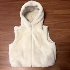 美品　ZARA 今季フェイクファーフードベスト