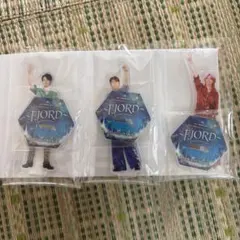 Mrs. GREEN APPLE アクリルスタンド FJORD 3種セット - メルカリ