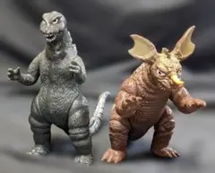 一番くじ ウルトラ怪獣 ビッグフィギュア ゴモラ レッドキング - メルカリ