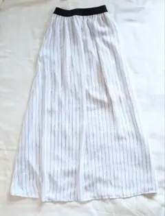 chico チコ ロングスカートのサムネイル