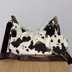 牛柄ショルダーバッグ