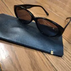 2026年最新】CELINE サングラス ケースの人気アイテム - メルカリ