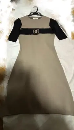 Darich DDロゴバイカラーニットミニワンピース