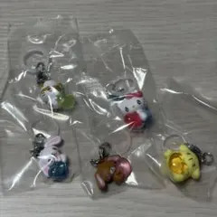 匿名配送　サンリオキャラクターズ エモきゅん2 めじるしチャーム　コンプセット