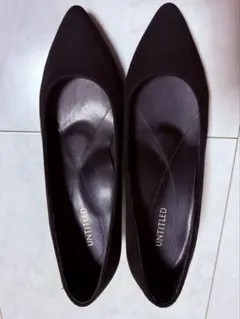 UNTITLED DRESSER PUMPS ブラック スエード　小傷ありのサムネイル