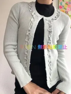 超美品　ハロッズ　立体フリルモチーフ　リブカーディガン　M相当