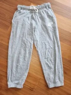 NIKE レディース　ジムヴィンテージカプリパンツ S