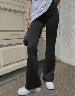 フレアパンツ ソリッド