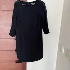 VINCEの０サイズ黒色長袖ワンピースです