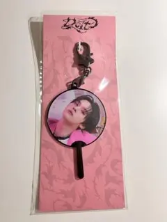 straykids スキズ　ポップアップ ミニうちわキーホルダー　リノ