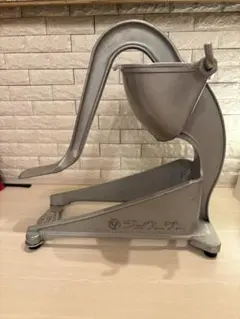 Item thumbnail for item cffeaea6-0507-4de3-a5e2-6967581c0d39