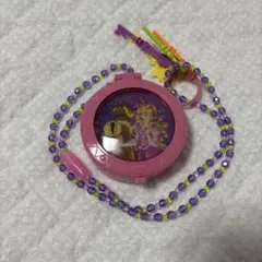 ラプンツェル　鍵付き光るネックレス
