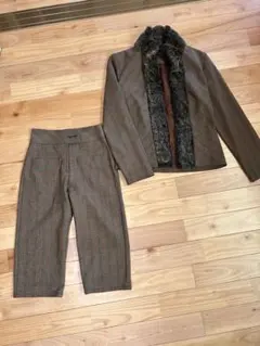 BLUE RED BUTTERFLY ブラウンチェック柄ファー付きセットアップ