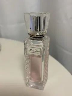 Miss Dior ブルーミングブーケ　香水 ロールオン