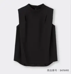 ジーユー　スタンドカラーブラウス