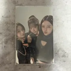 LESSERAFIM INVITATION カズハ ユンジン ウンチェ トレカ