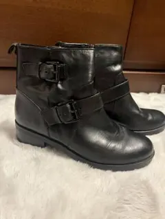 MICHAEL KORS ブラック レザー ショートブーツのサムネイル