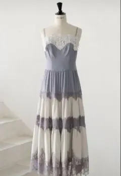 Isa Tiered Lace Cami Dress - メルカリ