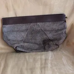 ボルボネーゼクラッチバッグ