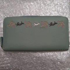 ねこ ラウンドファスナー長財布 新品未使用 合皮