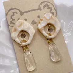 Item thumbnail for item 7f4069f6-0742-4f8a-916c-89933de24b63