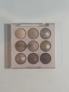 dasiqueアイシャドウパレット 9色入り