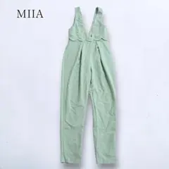 【ミーア 】Vネック オールインワン スカラップ風 美シルエット M サロペットのサムネイル