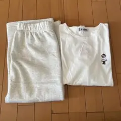 未使用。レディース　ロンTとスカートのセット