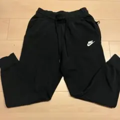 Nike ブラック スウェットパンツ