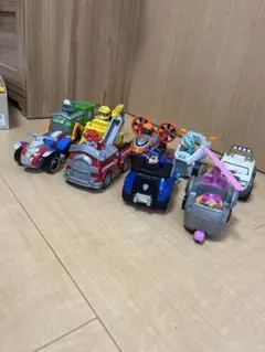 パウパトロール　ベーシックビーグル9台セット