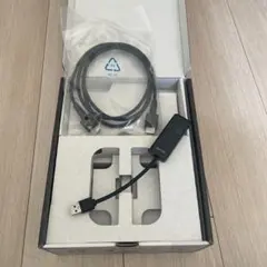 Switchポケモンデザインの空箱とHDMIとUSBLANケーブル変換器