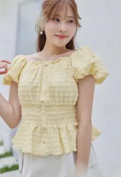 Herlipto Pearl-Strap Frill Top sky Mサイズ - メルカリ