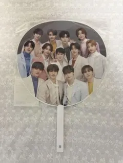 SEVENTEEN 集合うちわ　まとめ売り 2026年最新】SEVENTEEN うちわ 集合の人気アイテム - メルカリ