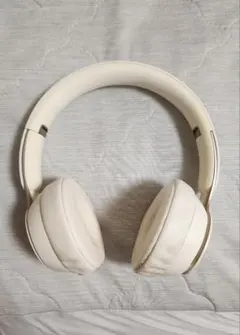 Beats Solo Pro ワイヤレスヘッドホン ジャンク品のサムネイル