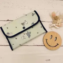 ☆ハンドメイド☆ラミネート バニーバニー ぺたんこ 母子手帳ケース マルチケース