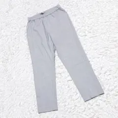【theory luxe】　 テーパードパンツ　（４０）　スラックス　ウール混のサムネイル