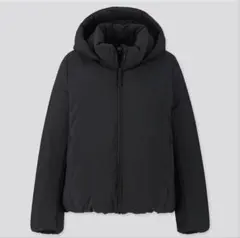 【新品未使用タグ付】UNIQLO ハイブリッドダウンパーカ　Ｓ