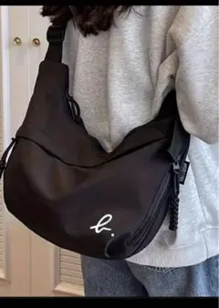 新品　ロゴトート　ショルダーバック　ブラック