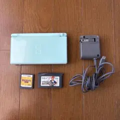 DS Liteとカセットセット（マリオパーティ、ゲームボーイアドバンスマリカー）