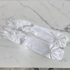 【美品】ラブティアラ　ブライダル　サテングローブ