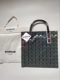 BAOBAO ILLUSION ラージサイズ シルバーベースのサムネイル
