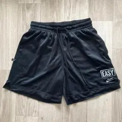 ナイキ　ショートパンツ　L　バスパンのサムネイル